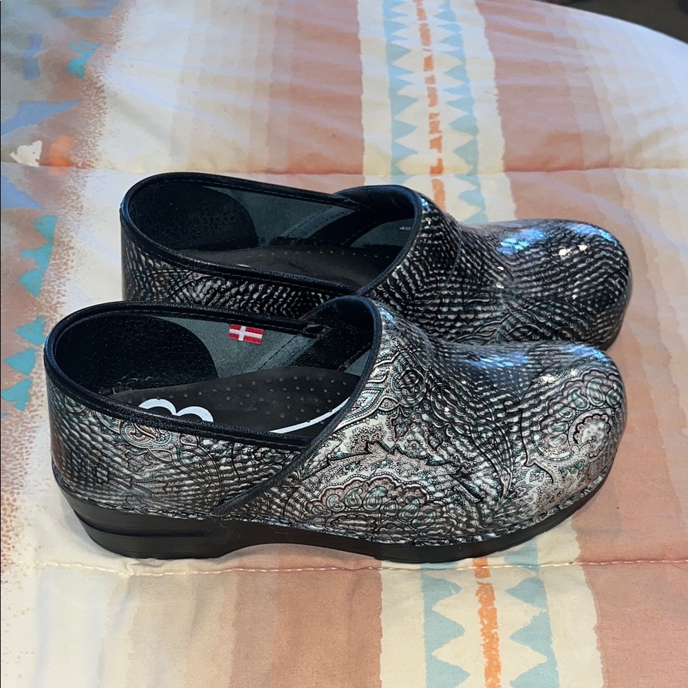 Sanita Black/Blue/Brown Patterned Clogs